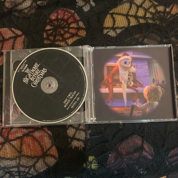 Nightmare Before Christmas DVD and Soundtrack - Picture 9 of 11